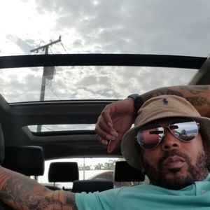 Meet your Posher, Dwayne